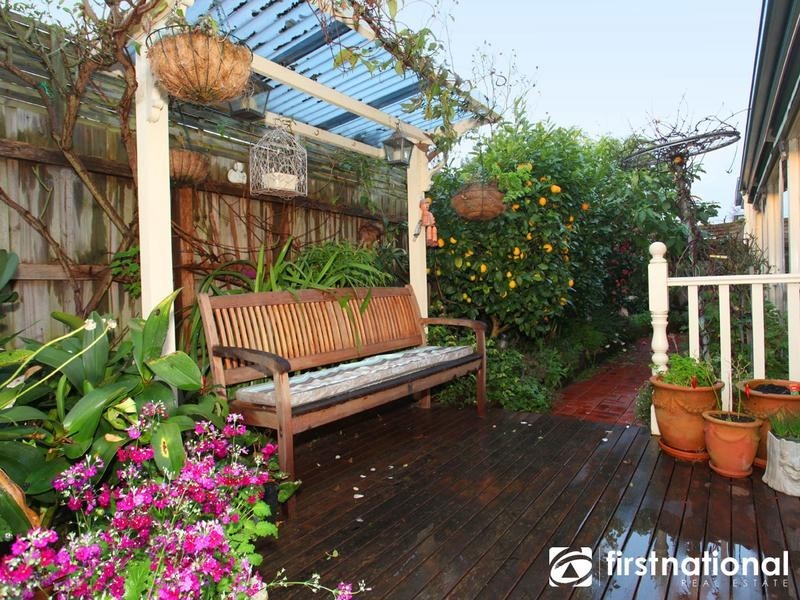 7 Magarra Crescent, Berwick VIC 3806