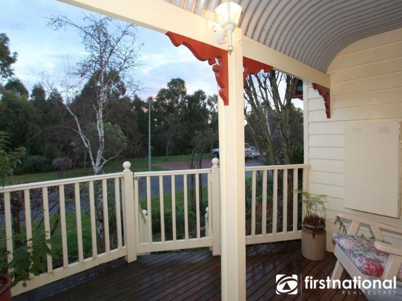 7 Magarra Crescent, Berwick VIC 3806