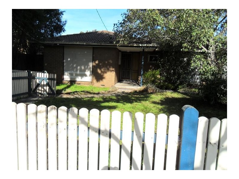 2 Lancaster Avenue, Narre Warren VIC 3805