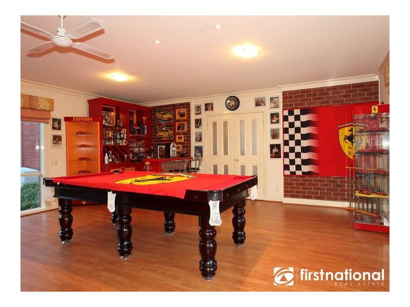 21 Caravelle Court, Berwick VIC 3806