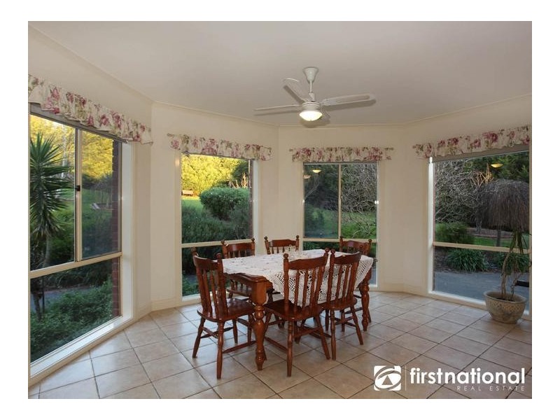 21 Caravelle Court, Berwick VIC 3806