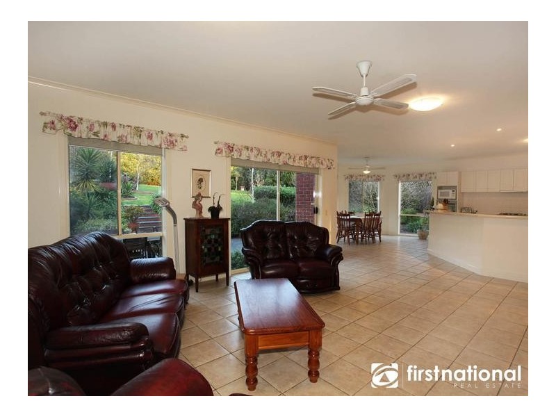 21 Caravelle Court, Berwick VIC 3806