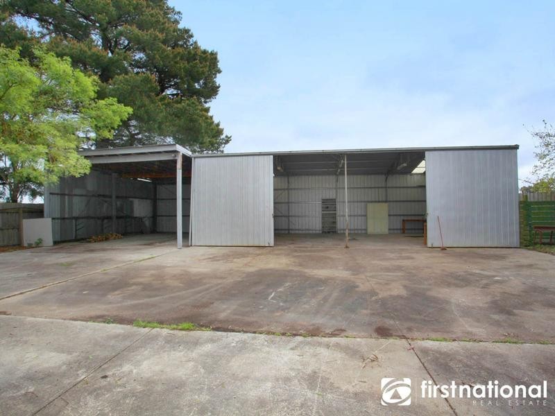 27 Tivendale Road, Officer VIC 3809