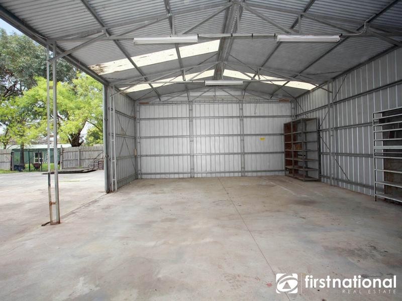 27 Tivendale Road, Officer VIC 3809