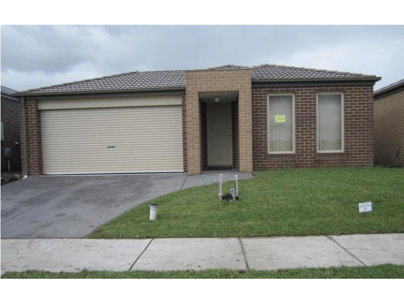 37 Ardent Crescent, Cranbourne East VIC 3977