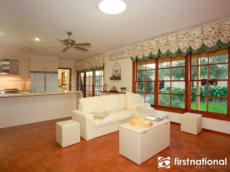 14 Crawley Road, Narre Warren North VIC 3804