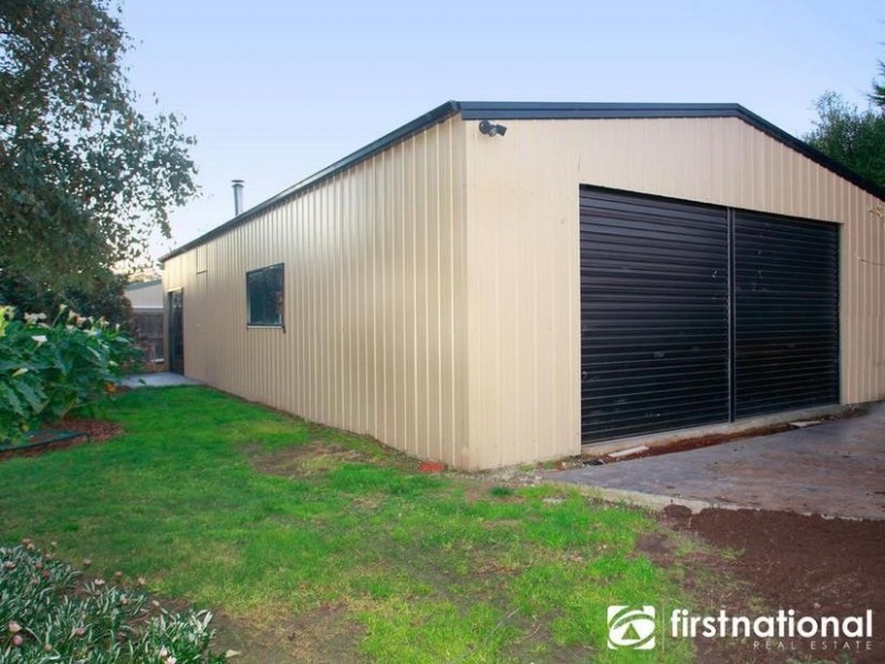 14 Crawley Road, Narre Warren North VIC 3804
