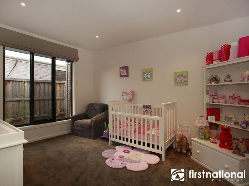 6 Connassidy Close, Beaconsfield VIC 3807