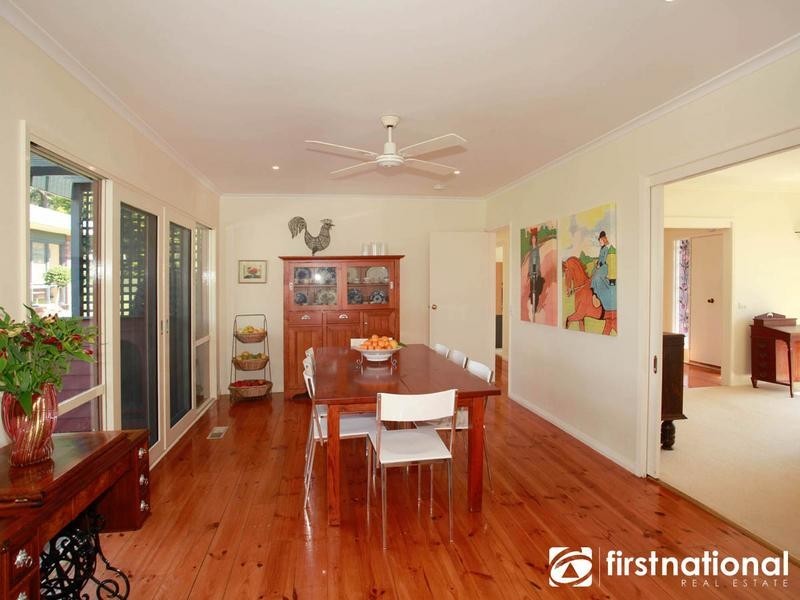 70 Hayseys Road, Narre Warren East VIC 3804