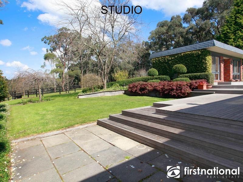 70 Hayseys Road, Narre Warren East VIC 3804