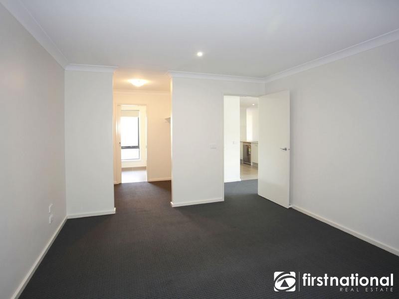 22 Lindeman Street, Berwick VIC 3806