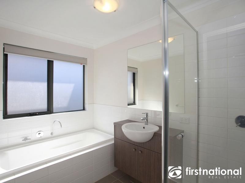 22 Lindeman Street, Berwick VIC 3806