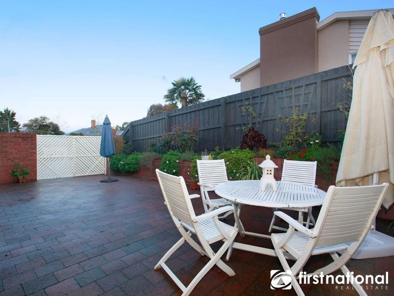 5 Shannon Way, Berwick VIC 3806