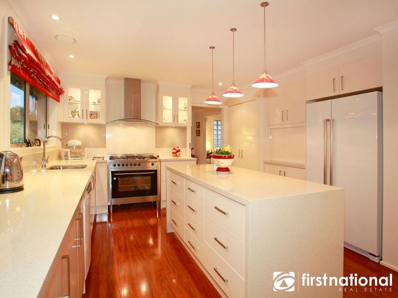 5 Shannon Way, Berwick VIC 3806