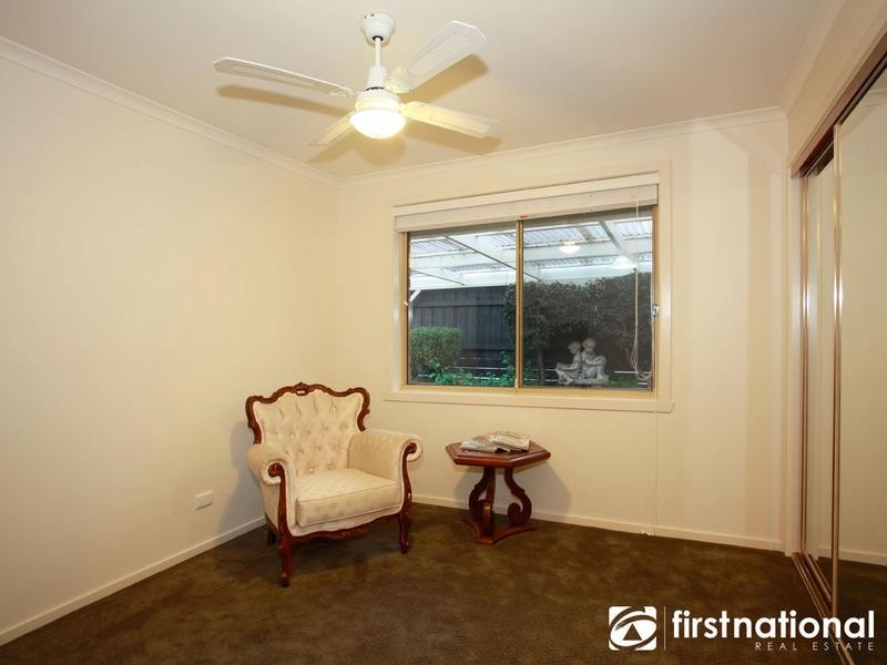 5 Shannon Way, Berwick VIC 3806