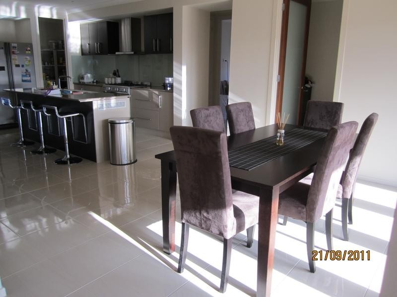 7 Honey Court, Berwick VIC 3806