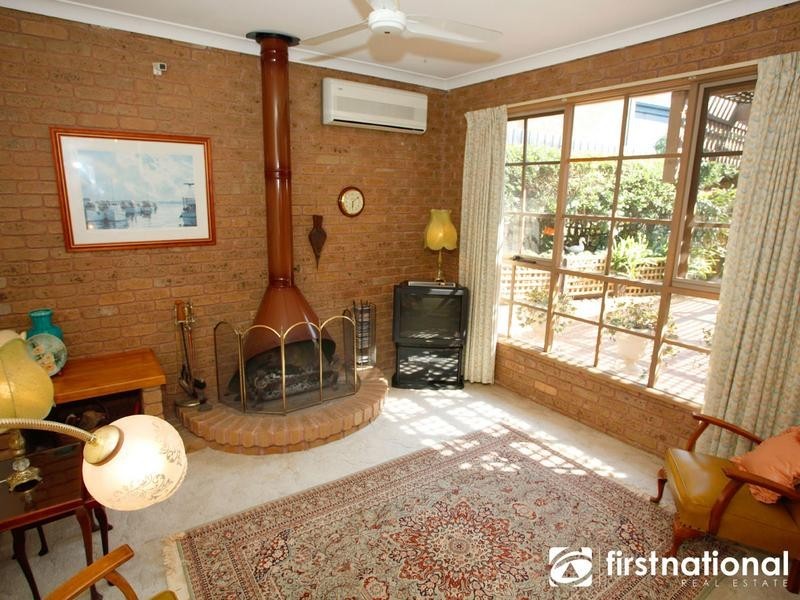 7 Reginald Close, Berwick VIC 3806