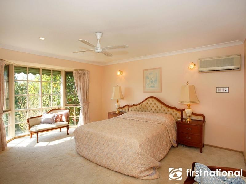 7 Reginald Close, Berwick VIC 3806