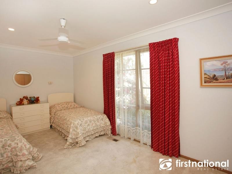 7 Reginald Close, Berwick VIC 3806