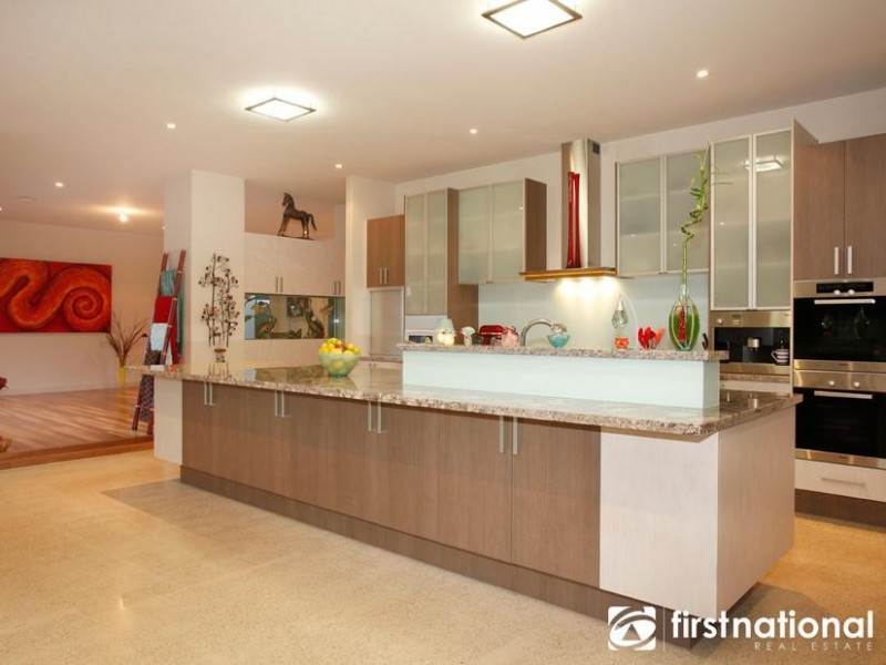 8-12 Glen Moidart Drive, Berwick VIC 3806