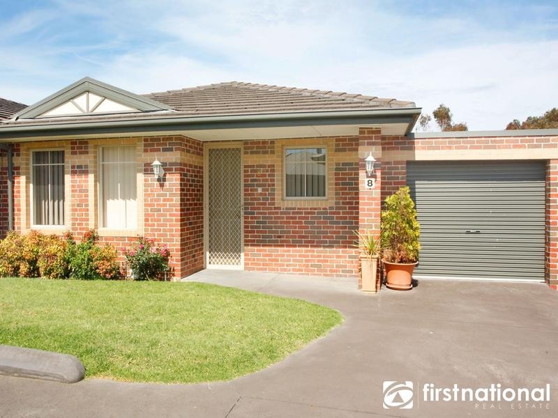 8/21-25 Parkhill Drive, Berwick VIC 3806