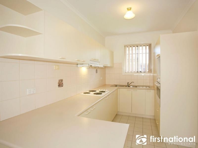 8/21-25 Parkhill Drive, Berwick VIC 3806