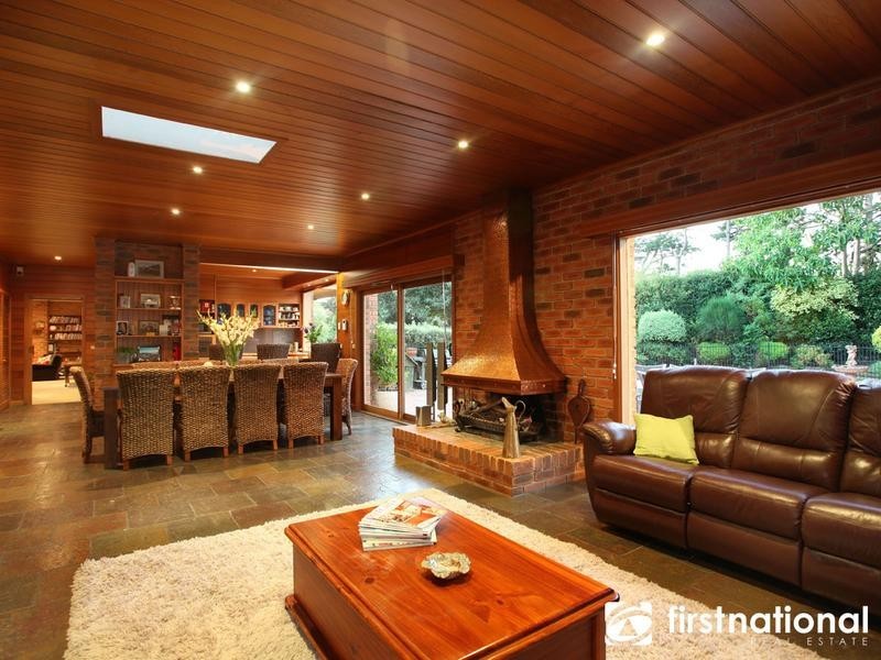 313 Belgrave-Hallam Road, Narre Warren North VIC 3804