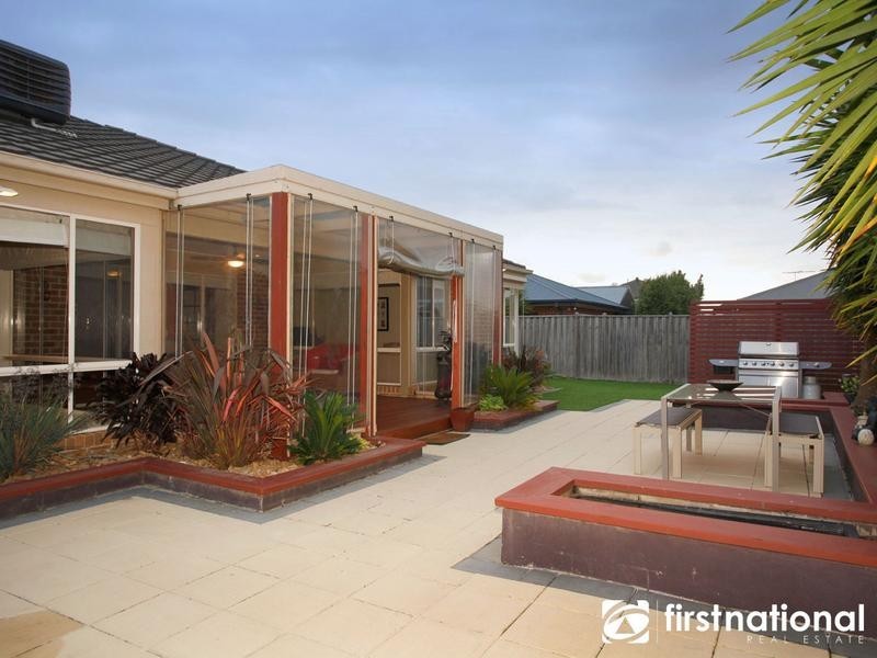 14 Spoonbill Street, Berwick VIC 3806
