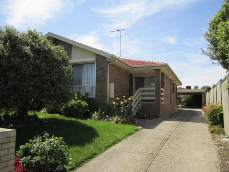 14 Foulds Court, Berwick VIC 3806