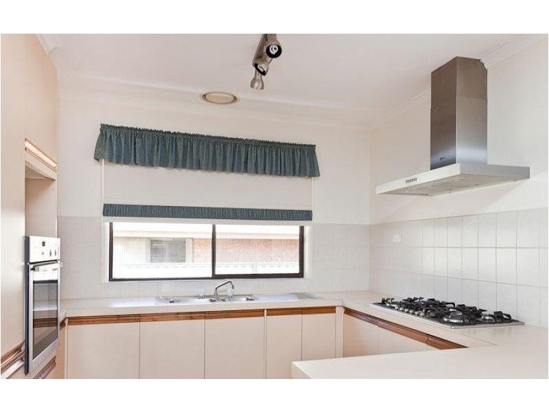 14 Foulds Court, Berwick VIC 3806