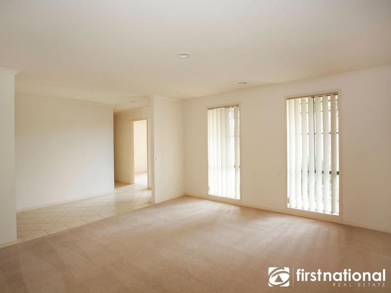 23 Grand Arch Way, Berwick VIC 3806