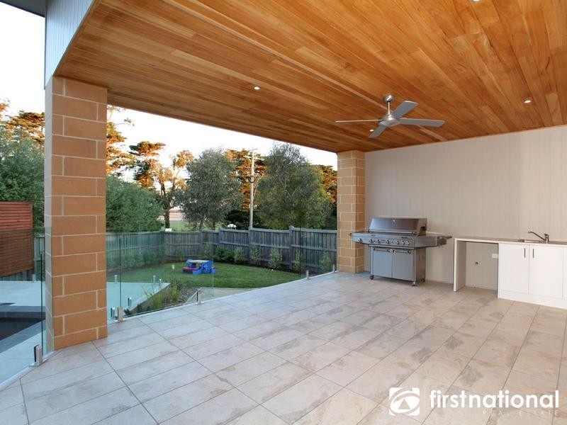 6 Talinga Court, Berwick VIC 3806