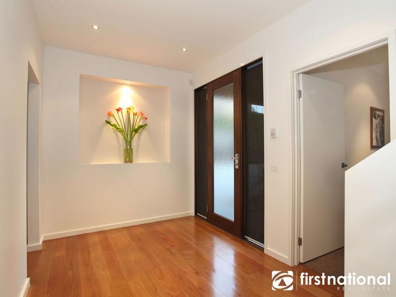 6 Talinga Court, Berwick VIC 3806