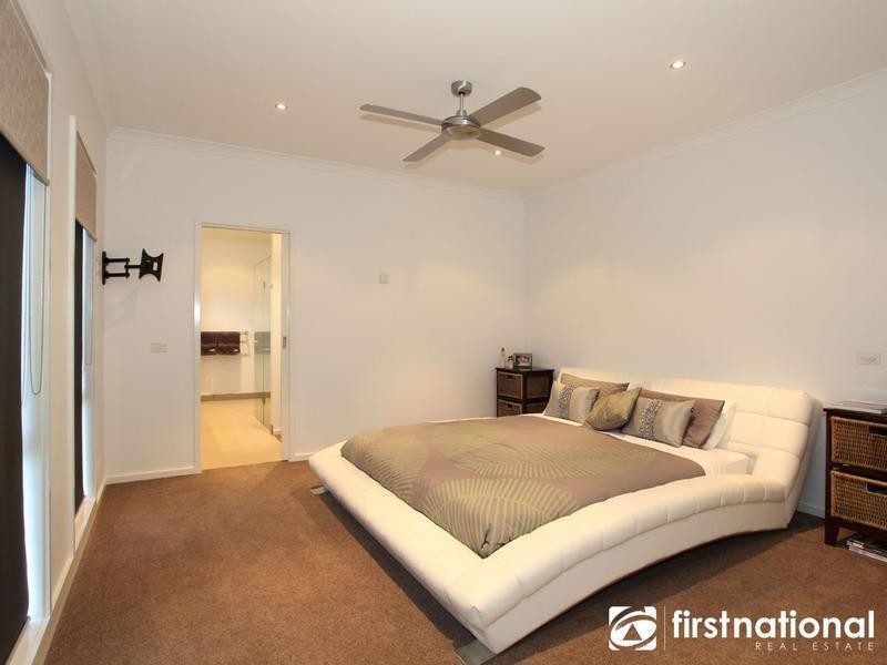 6 Talinga Court, Berwick VIC 3806