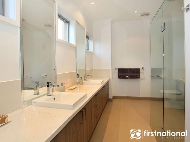 6 Talinga Court, Berwick VIC 3806