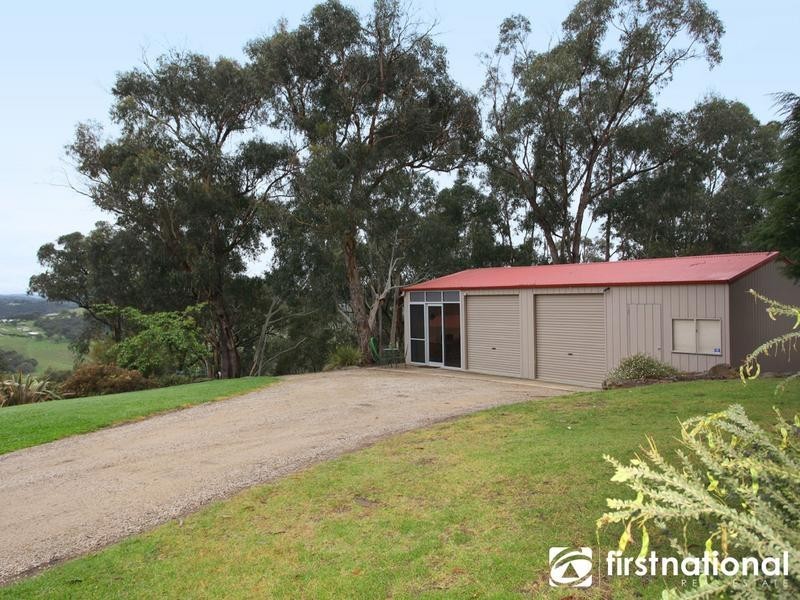 35 Carpenter Road, Beaconsfield Upper VIC 3808