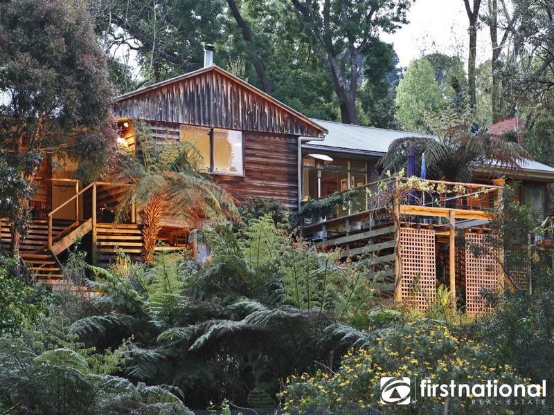 80 Bourkes Creek Road, Pakenham Upper VIC 3810