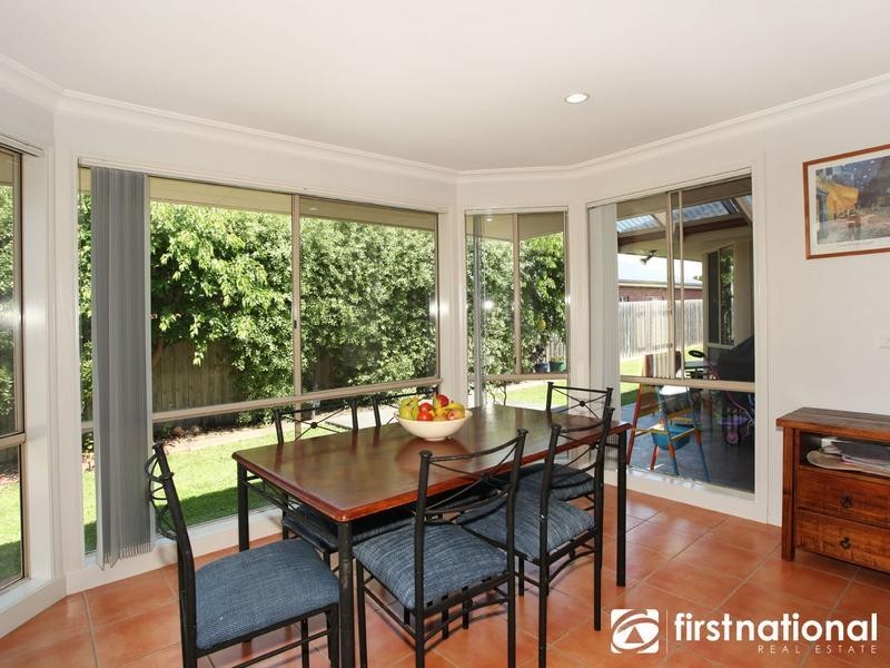 13 Dickson Mews, Berwick VIC 3806