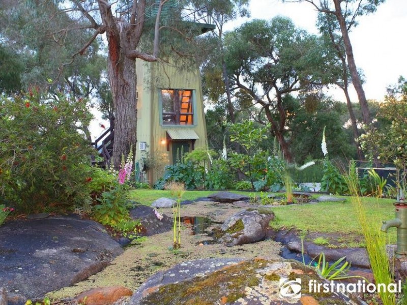 64 Norbury Rd, Beaconsfield Upper VIC 3808