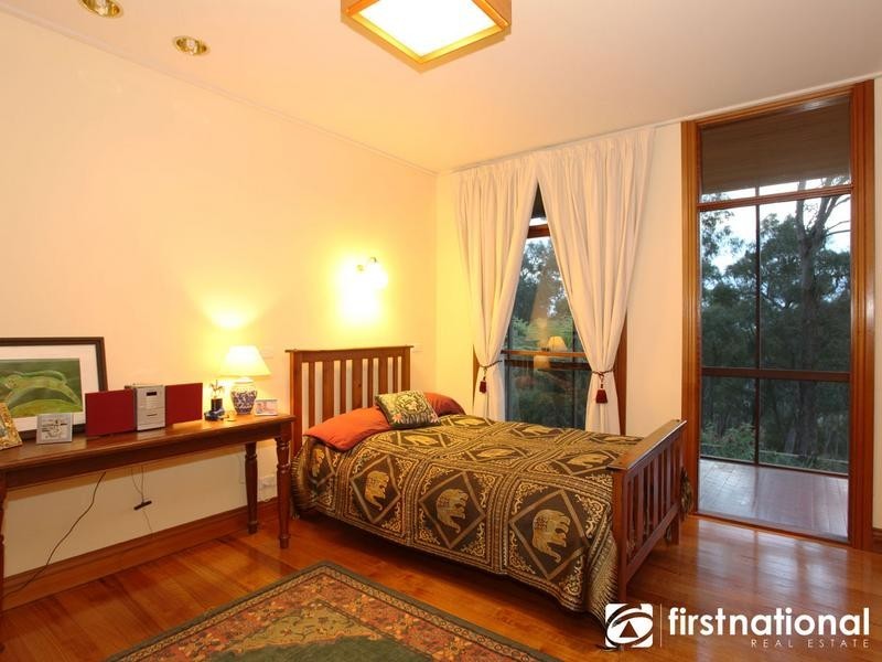 64 Norbury Rd, Beaconsfield Upper VIC 3808