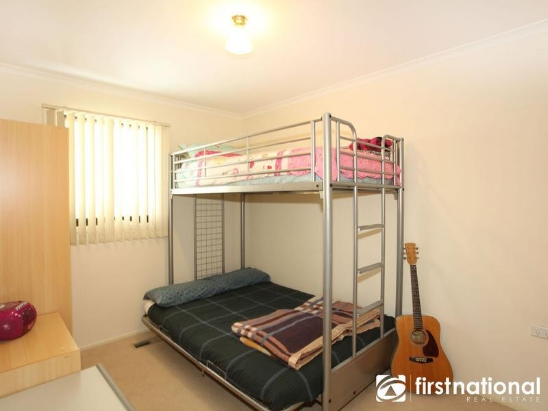 33 Girvan Circuit, Endeavour Hills VIC 3802