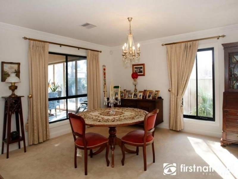 14 Canberra Avenue, Berwick VIC 3806