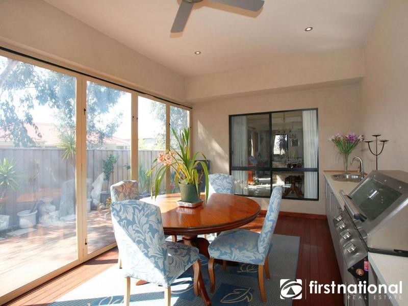 14 Canberra Avenue, Berwick VIC 3806