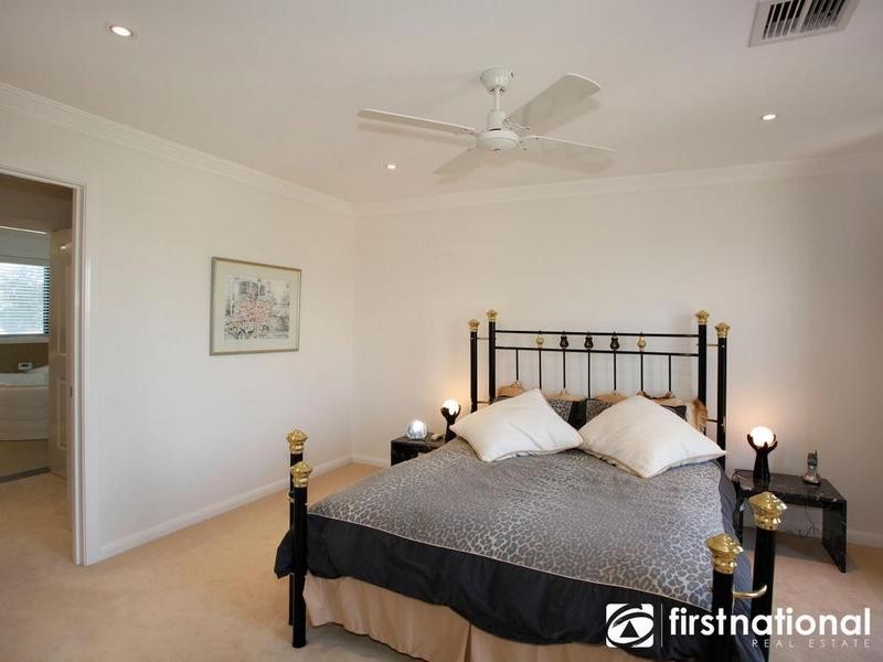 14 Canberra Avenue, Berwick VIC 3806