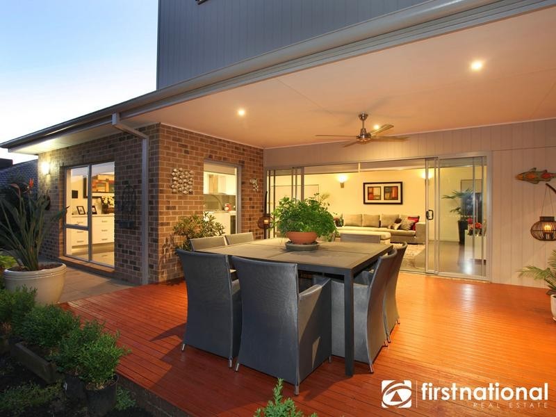 15 Chase Boulevard, Berwick VIC 3806