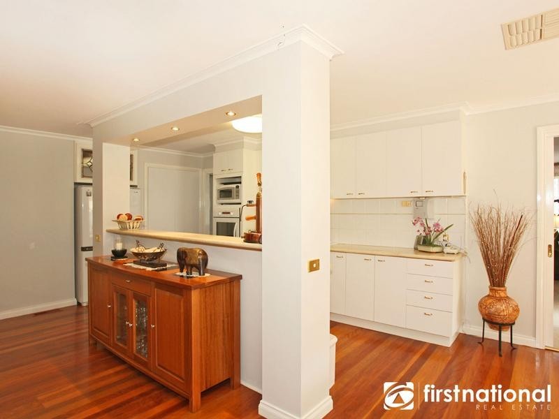 9 Andval Court, Berwick VIC 3806