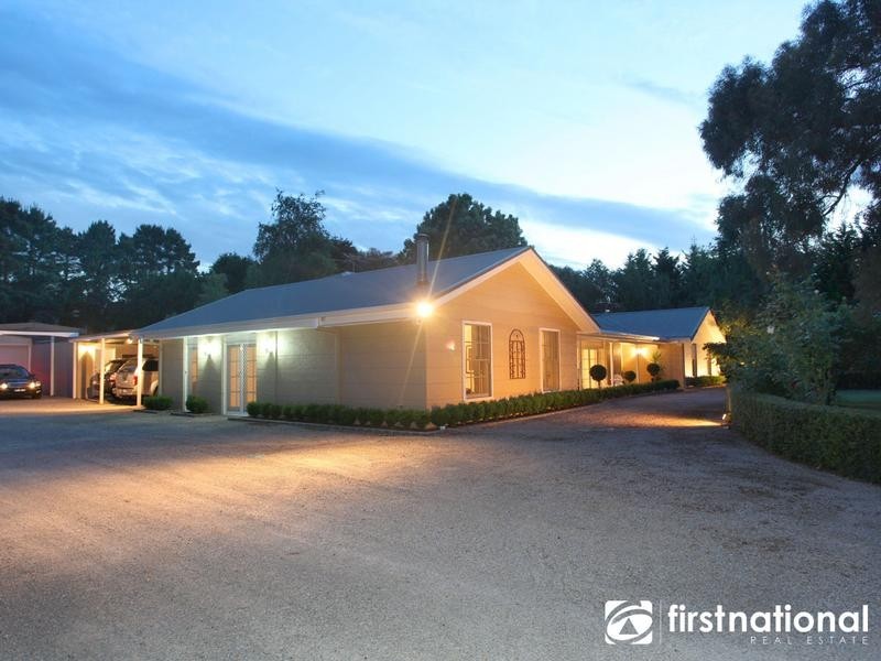 224 Harkaway Road, Harkaway VIC 3806