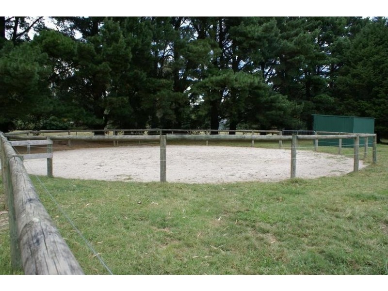 224 Harkaway Road, Harkaway VIC 3806