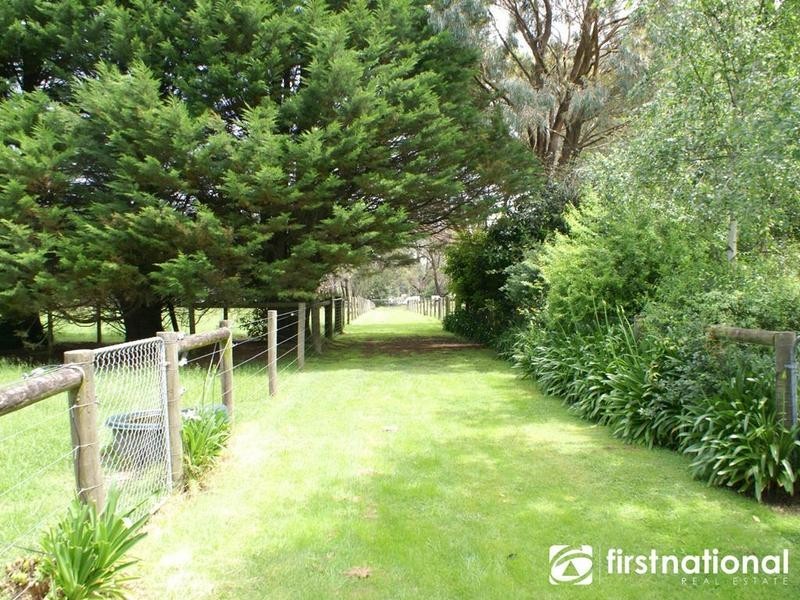 224 Harkaway Road, Harkaway VIC 3806