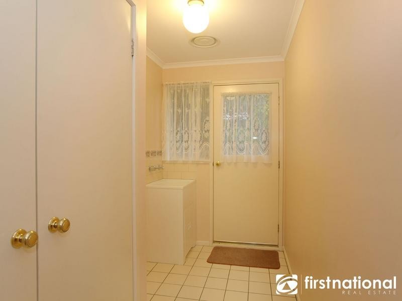 8 Emma Court, Berwick VIC 3806